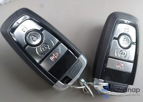 2025 Ford Maverick Lariat from USA, damaged, VIN 3FTTW8SAXSRB04501